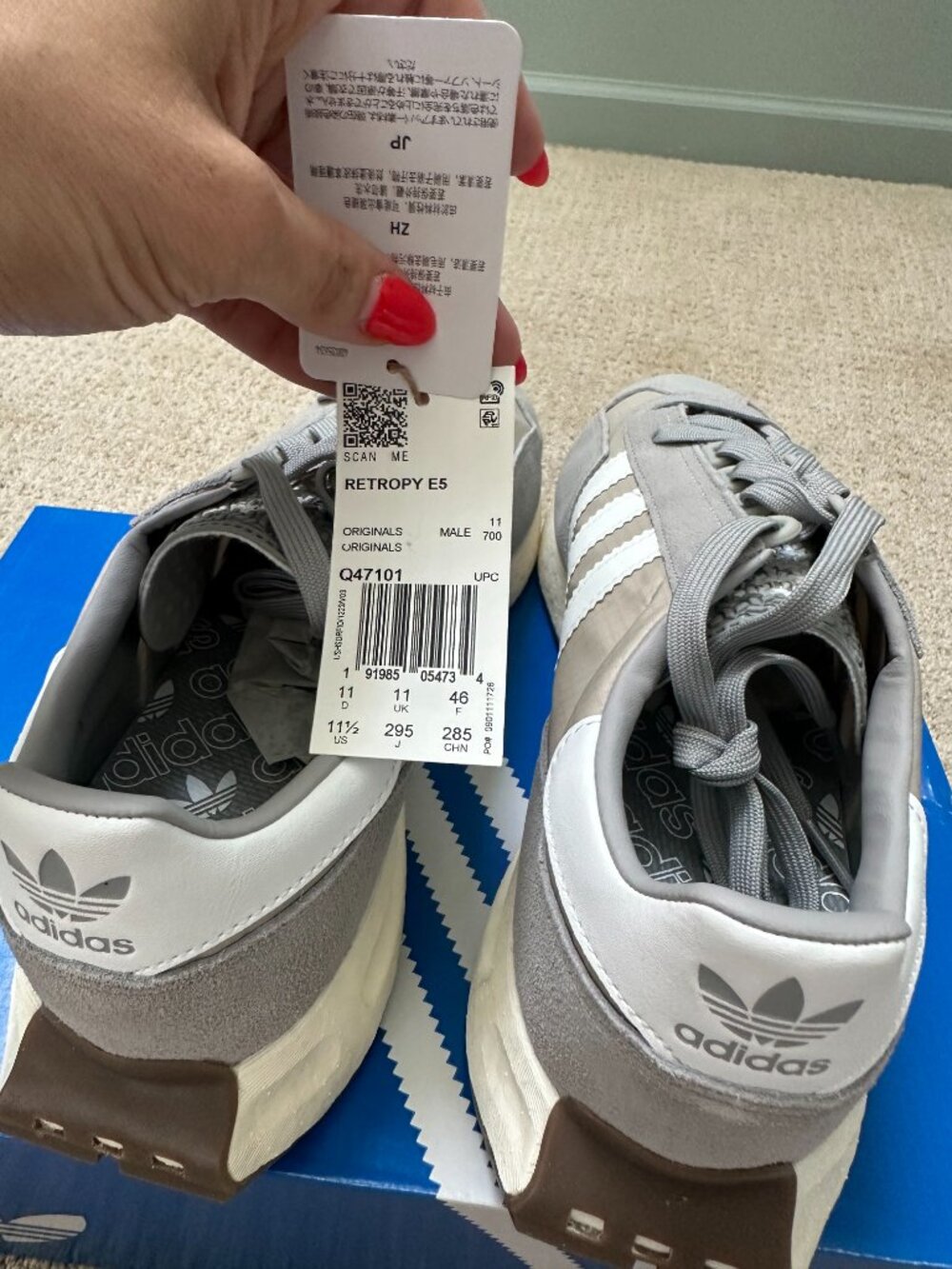 Adidas Retropy E5 Gray/White Sneakers – Men's 11.5 – New in Box - Picture 3 of 6